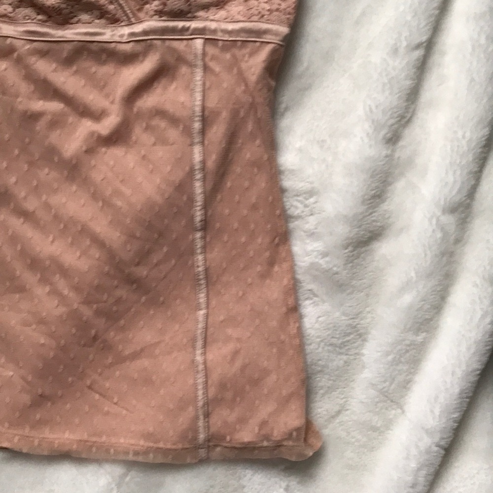 Express Cami - Picture 4 of 4